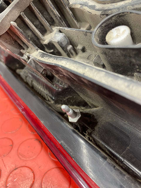 Ford Transit Custom TAILLIGHT DRIVER SIDE RH 2013-2016 P/N BK2113404AF - 1