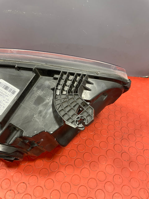 Ford Transit Custom HEADLIGHT ASSEMBLY 2013-2016 Passenger Side P/N JK2113W030CJ - 1