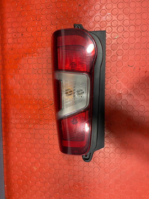 Citroen Berlingo/Peugeot Partner/Vauxhall Combo/Toyota Proace City DRIVERS SIDE TAILLIGHT (Scraped Lens) 2019-2024 P/N 9820554880 - 5