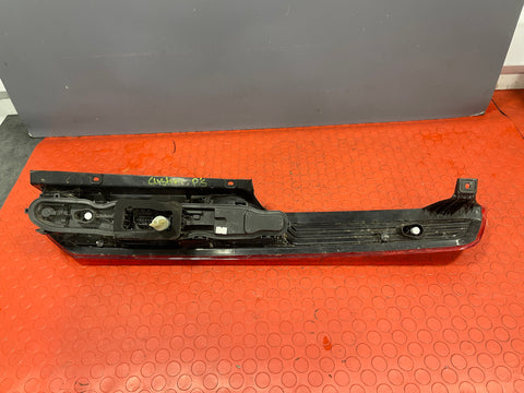 Ford Transit Custom TAILLIGHT PASSENGER SIDE (Small Crack In Top Of Lens) 2013-2018 P/N BK2113405AJ - 1