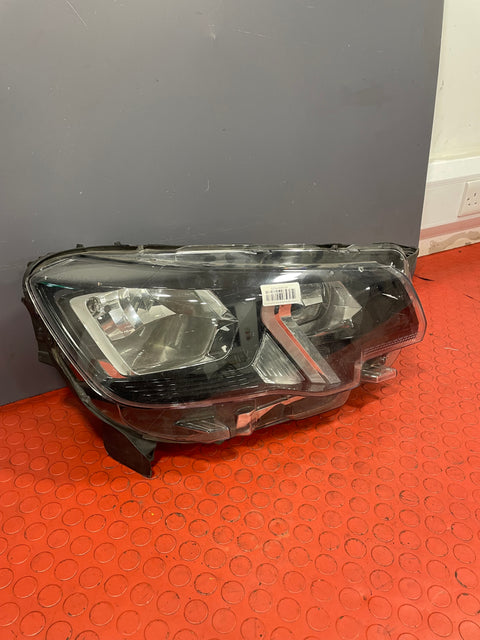 Peugeot Expert/ Citroen Dispatch HEADLIGHT ASSEMBLY 2018-2020 drivers side P/N 9816826180-D3