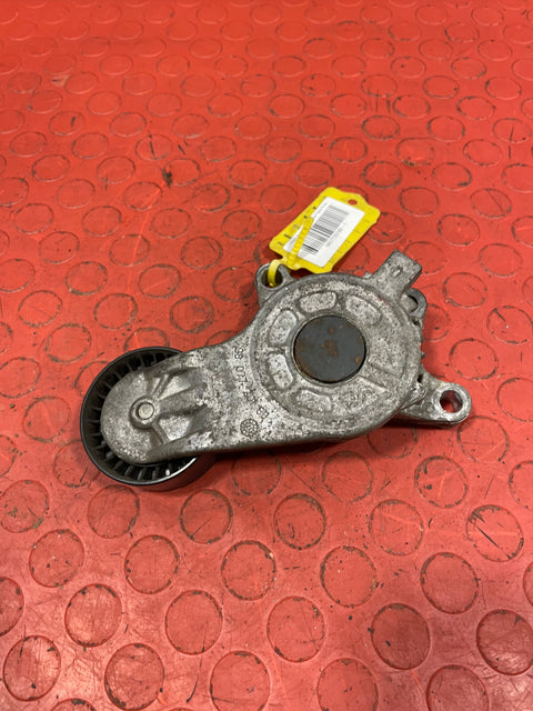 Peugeot Expert/ Citroen Dispatch/ Toyota Proace /Vauxhall Vivaro  AUXILIARY BELT TENSIONER 1.6HDI 2018-2023   P/N 9807720180 - 1