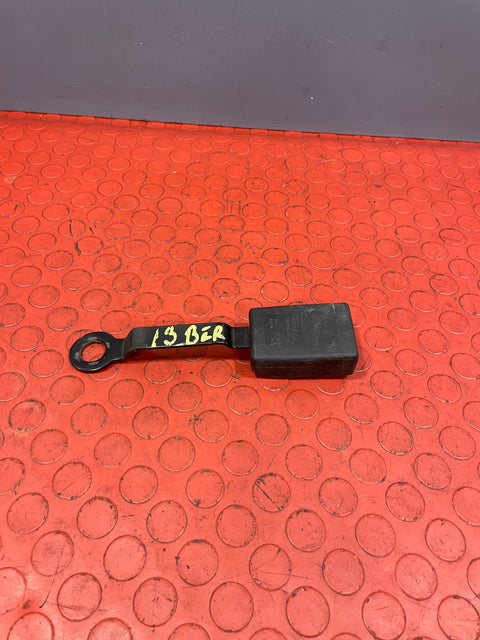 Citroen Berlingo/Peugeot Partner FRONT SEAT BELT BUCKLE 2008-2011 P/N 96815081XT