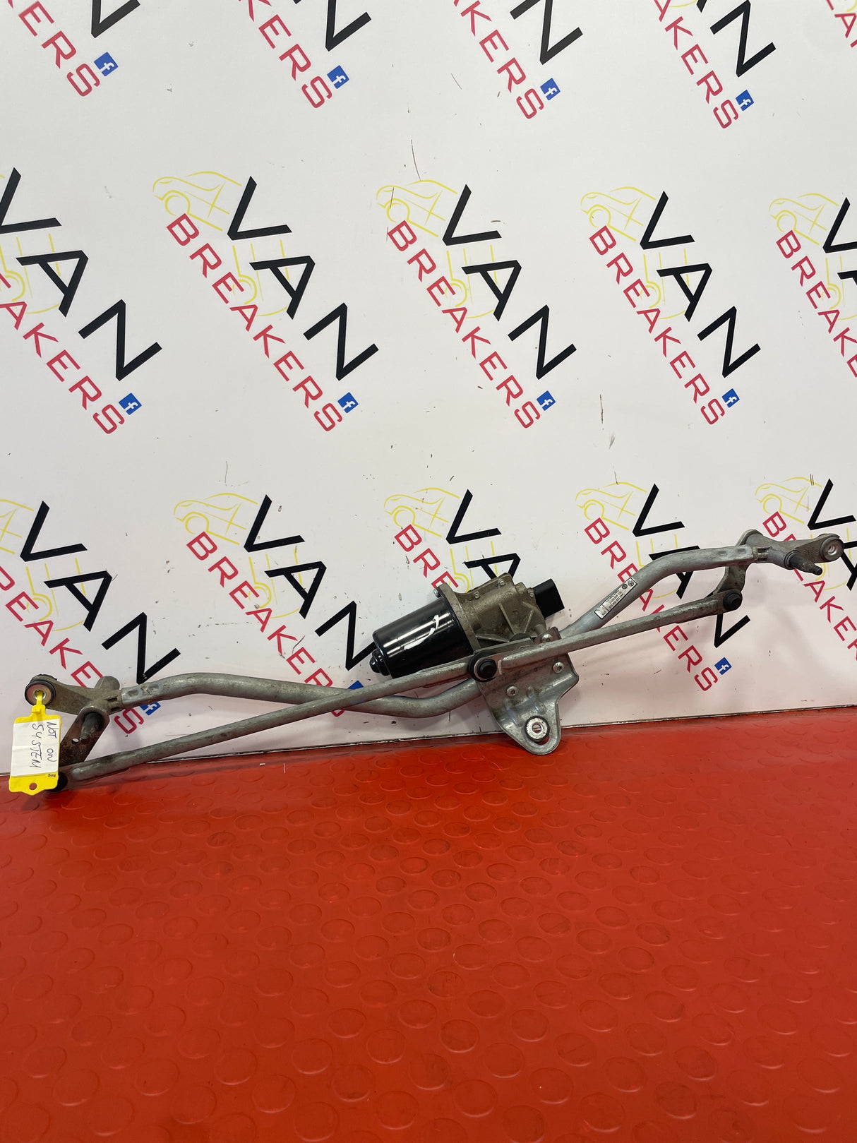 VW Transporter FRONT WIPER LINKAGE MECHANISM WITH MOTOR 2016 TO 2019   P/N 7E2955023C