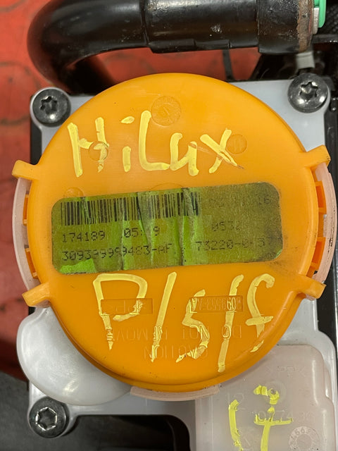 Toyota Hilux SEAT BELT Passenger Side Front 2016-2024 P/N 732200K570C0