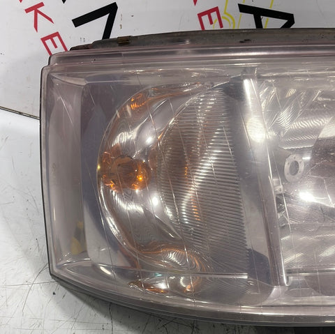 Volkswagen Transporter DRIVER SIDE HEADLIGHT 2003-2009 P/N 1305235738