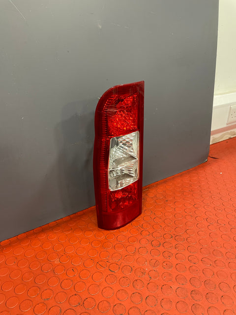 Ford Transit Mk7 N/S PASSENGER TAILLIGHT (DAMAGED LENS) 2006-2013 P/N 6C1113405A - 3