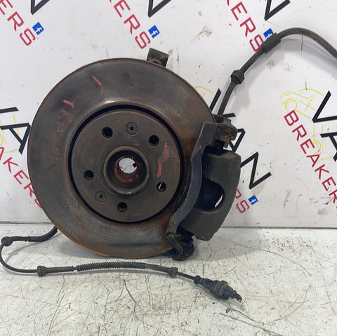 Renault Trafic/Vauxhall Vivaro DRIVER SIDE FRONT HUB AND ABS SENSOR 1.6 2014-2019  400144570R