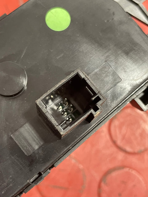 Citroen Berlingo/Peugeot Partner/Vauxhall Combo/Toyota Proace City HEATER CONTROL UNIT WITH AIR CONDITIONING 2019-2024 P/N 98340416ZD