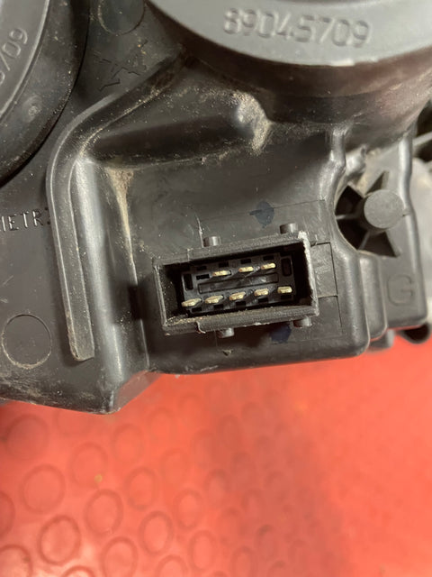 Citroen Dispatch/Peugeot Expert PASSENGER SIDE HEADLIGHT 2011-2016 P/N 89902607 - 5