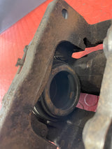 Citroen Berlingo/Peugeot Partner/Vauxhall Combo/Toyota Proace City BRAKE CALIPER Front Drivers Side (With Carrier) 1.5 2018-2025 P/N 9830798780