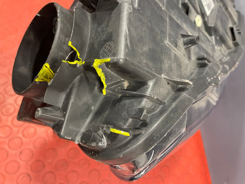 Peugeot Expert/ Citroen Dispatch HEADLIGHT ASSEMBLY 2018-2020 drivers side P/N 9816826180-D3