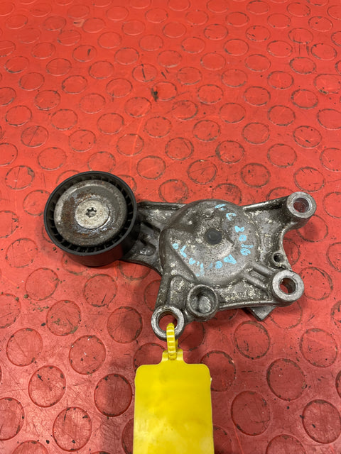 Peugeot Expert/ Citroen Dispatch/ Toyota Proace /Vauxhall Vivaro  AUXILIARY BELT TENSIONER 1.6HDI 2018-2023   P/N 9807720180 - 1