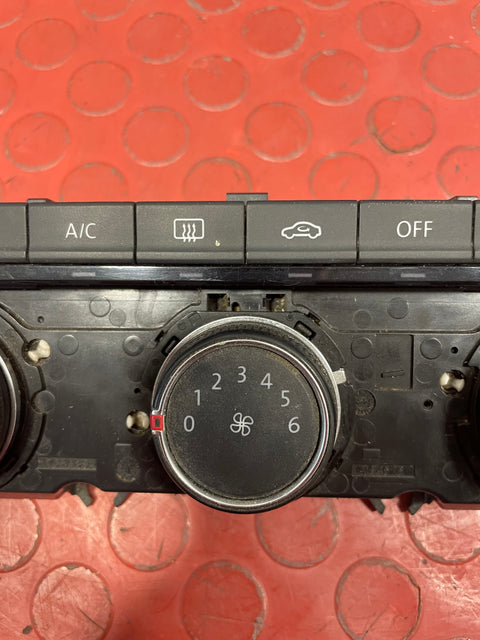 Volkswagen Golf HEATER CONTROLS WITH AC MK7 2013-2020 P/N 5G0907426