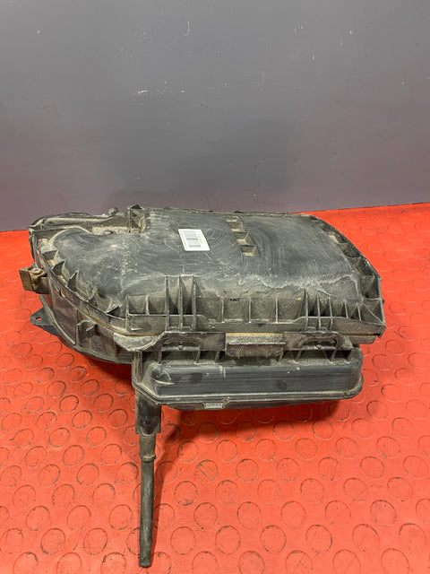 Citroen Berlingo/Peugeot Partner AIRBOX WITH AIR FLOW SENSOR & AIR FILTER 1.6hdi 2008-2016 P/N 9673061080-2