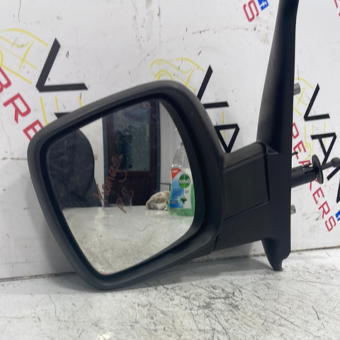 Renault Kangoo 1.5 WING MIRROR PASSENGER SIDE  P/N 232636093