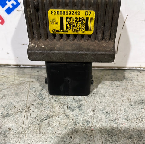 Vauxhall Vivaro FWD GLOW PLUG RELAY 2.0 2011 P/N 820085243