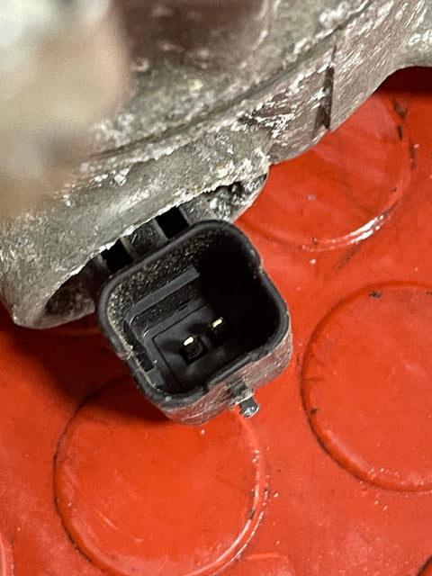 Citroen Berlingo/Peugeot Partner AIR CONDITIONING PUMP W/ HOSE (2Pin) 2011-2018 P/N 9678656080