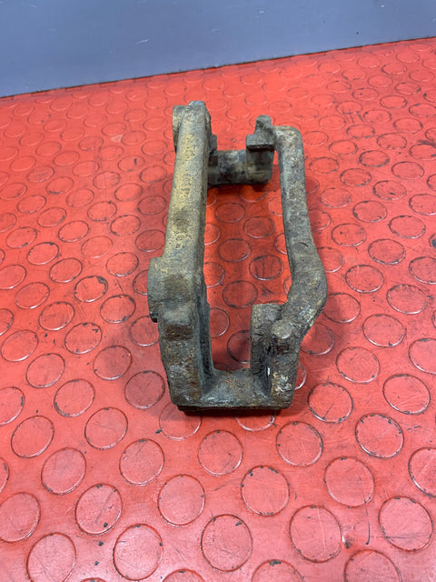 Renault Master/Vauxhall Movano FRONT BRAKE CALIPER CRADLE MK3 2014-2021 P/N 440013823R
