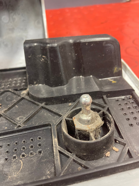 Renault Trafic/Vauxhall Vivaro REAR TAILLIGHT ASSEMBLY w/  HOUSING Passenger's Side White 2014-2019 P/N 93450959