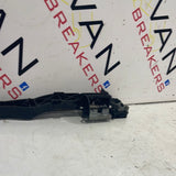Renault Trafic/Vauxhall Vivaro EXTERIOR DOOR HANDLE INNER BRACKET (NO HANDLE) Drivers Side Front 2014-2019 P/N 806068194R