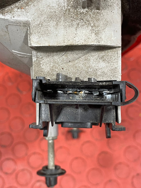 Ford Transit Mk7 PASSENGER SIDE REAR TAILLIGHT (DAMAGED) 2.2 2006-2014 P/N 6C1113405A - 4