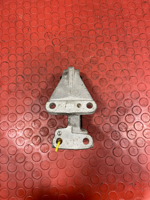 Citroen Berlingo/Peugeot Partner DRIVESHAFT MOUNT  2015-2018 P/N 81090780