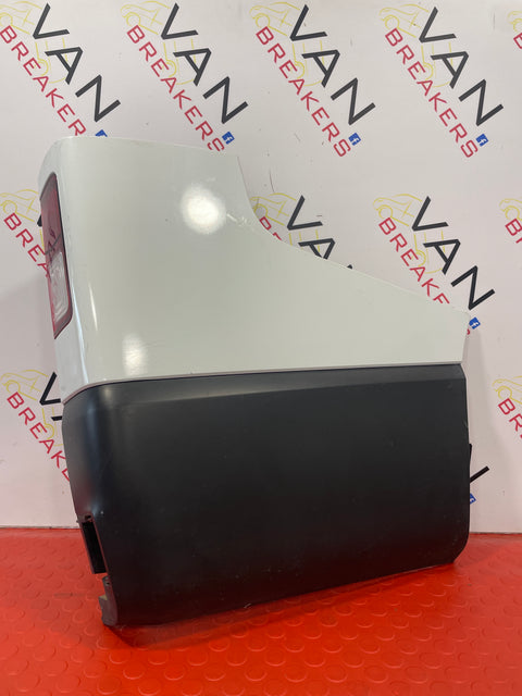 Renault Trafic/Vauxhall Vivaro RIGHT REAR O/S/R BUMPER CORNER  (WHITE) MK3 2014-2019    P/N 850162827R