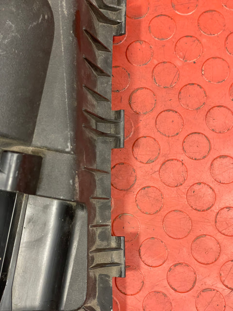 Renault Trafic/Vauxhall Vivaro AIR BOX LID 2.0 DCi 2010-2014  P/N H8200542143