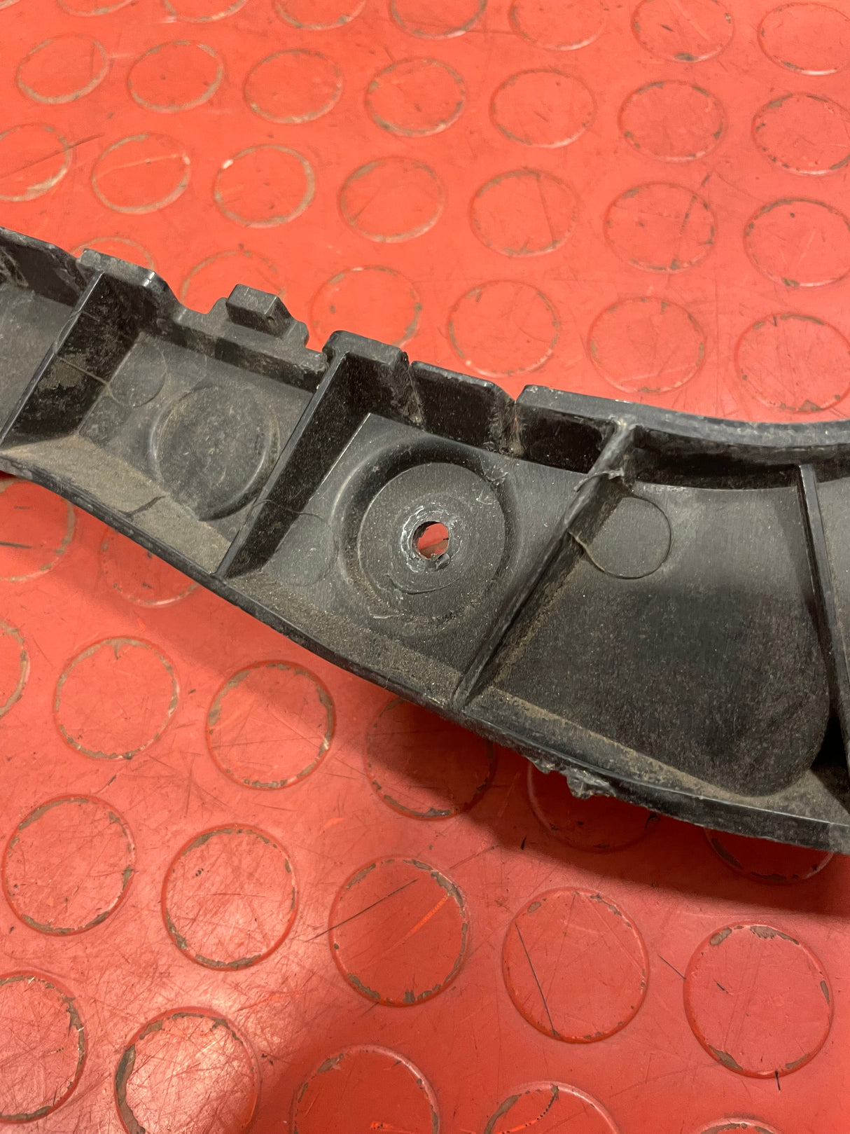 Ford Transit Custom BUMPER CORNER BRACKET Passenger Side Rear 2013-2018 P/N BK2117A751AB