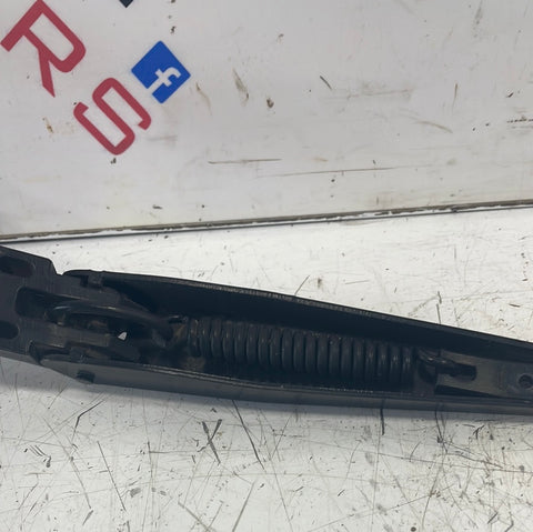 Vauxhall Vivaro/ Renault Trafic/Nissan NV300  MK3 WIPER ARM PASSENGER SIDE N/S 2014-2021  P/N 288860715R