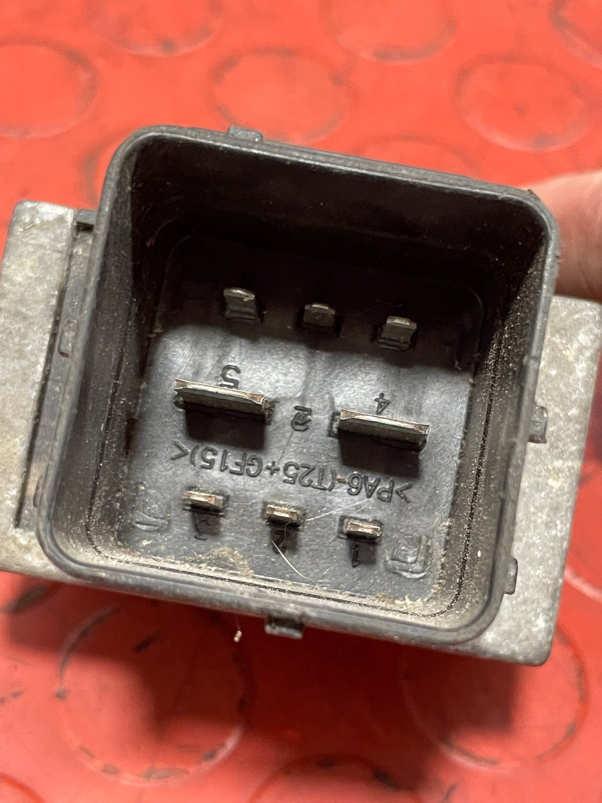 Renault Trafic/Vauxhall Vivaro/Nissan NV300 GLOW PLUG RELAY 2.0 2001-2014 P/N 8200859243
