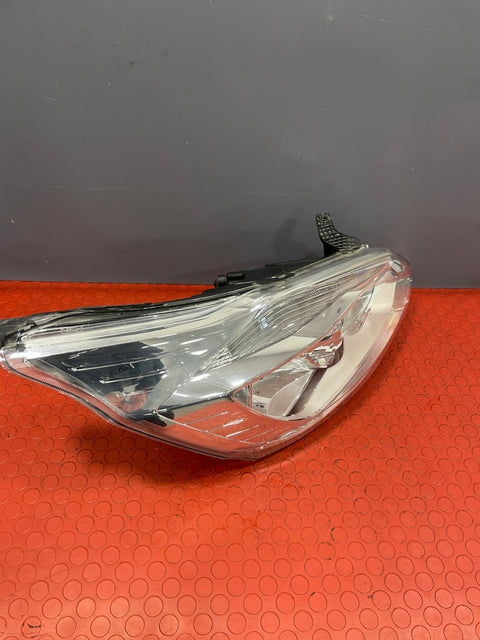 Ford Transit Custom HEADLIGHT ASSEMBLY Driver's Side Chrome Interior (1 mounting point damage) 2013-2018 P/N BK2113D152B - 1