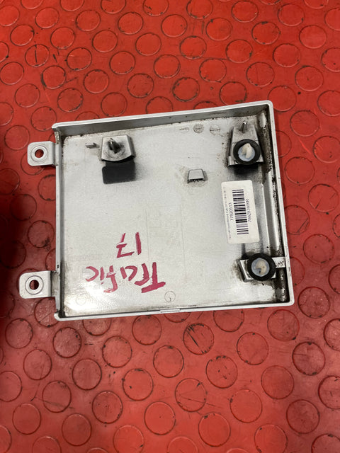 Renault Trafic/Vauxhall Vivaro/Nissan NV300 MOULDING UNDER FUEL FILLER FLAP PASSENGER'S SIDE (Silver) 2014-2019 P/N 788287806R