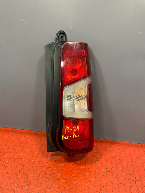 Citroen Berlingo/Peugeot Partner/Vauxhall Combo/Toyota Proace City DRIVERS SIDE TAILLIGHT 2019-2024 P/N 9820554880 - 6