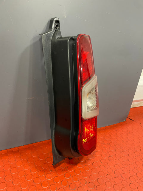 Citroen Berlingo/Peugeot Partner/Vauxhall Combo/Toyota Proace City DRIVERS SIDE TAILLIGHT 2019-2024 P/N 9820554880 - 6