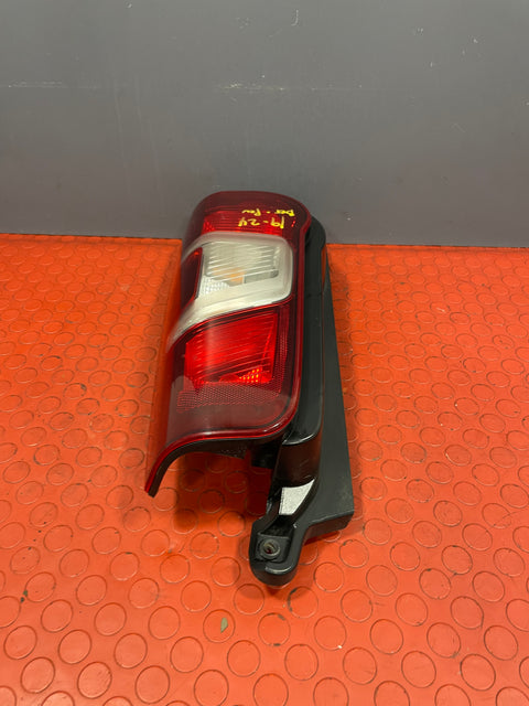 Citroen Berlingo/Peugeot Partner/Vauxhall Combo/Toyota Proace City DRIVERS SIDE TAILLIGHT 2019-2024 P/N 9820554880 - 6