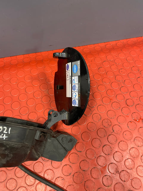 Fiat Doblo FUEL TANK FILLER CAP COVER W/ HOUSING P/N 00520878010E / 0521090650E