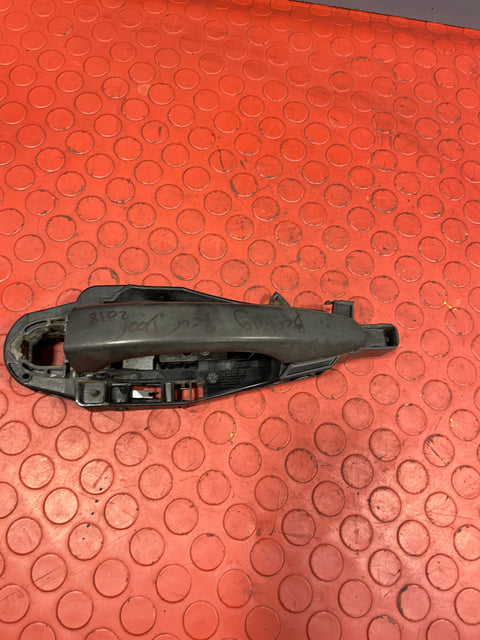 Citroen Berlingo/Peugeot Partner OUTER DOOR OPENER Rear Door 2016-2024 P/N 9802977380