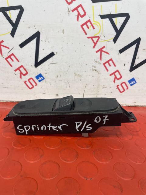 Mercedes Sprinter FRONT PASSENGER SIDE WINDOW SWITCH  06-18  P/N 9065450913