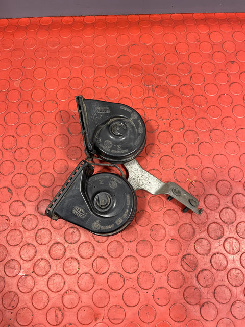 Ford Transit HORN ASSEMBLY PAIR 2.0 MK8 RWD 2016-2023 P/N BK2T13A803AB