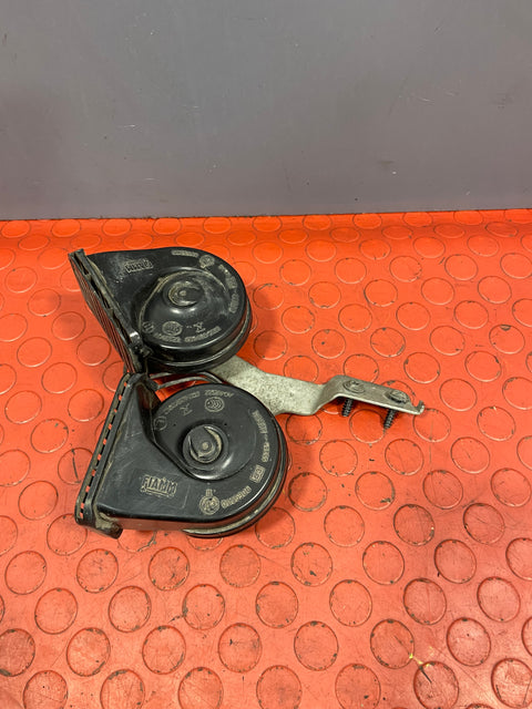 Ford Transit HORN ASSEMBLY PAIR 2.0 MK8 RWD 2016-2023 P/N BK2T13A803AB