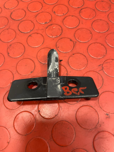 Citroen Berlingo/Peugeot Partner MALE DOOR LOCK BOLT 2008-2016  P/N 9046A1