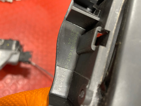 Citroen Dispatch/Peugeot Expert/Vauxhall Vivaro/Toyota Proace/Fiat Scudo DOOR LOCKING MECHANISM Driver's Side 2019-2024 P/N S3M16942545 / PSA084141 / 96555514XT / 9688834080