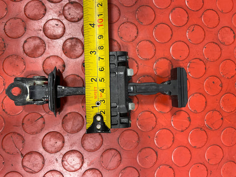 Citroen Dispatch/Peugeot Expert/Vauxhall Vivaro/Toyota Proace/Fiat Scudo DOOR CHECK STRAP STOPPER Front 2008-2016 P/N 10000057539