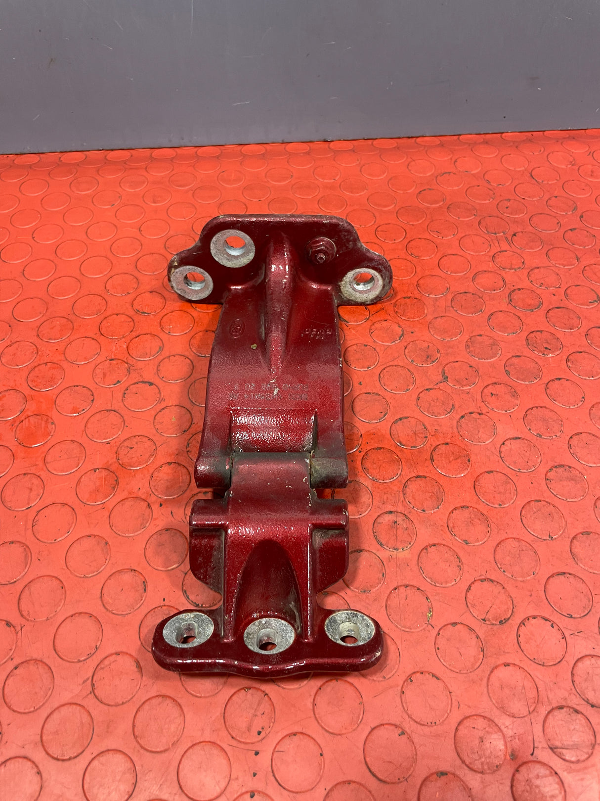 Ford Transit Custom DOOR HINGE (Maroon) Rear Lower Passenger's Side 2016-2023 P/N BK21V429A14AE - 1
