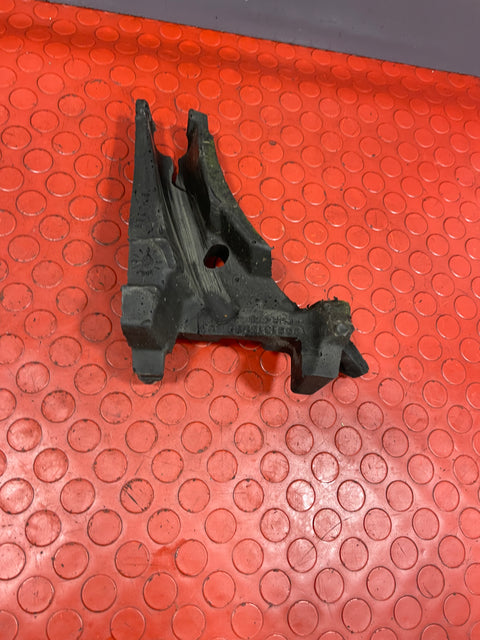 Citroen Berlingo/Peugeot Partner WINDSCREEN CEILING SPONGE INSULATION Driver's Side 2008-2016 P/N 9681316580