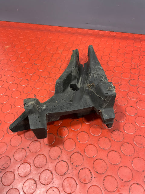 Citroen Berlingo/Peugeot Partner WINDSCREEN CEILING SPONGE INSULATION Passenger's Side 2008-2016 P/N 9681316680-1