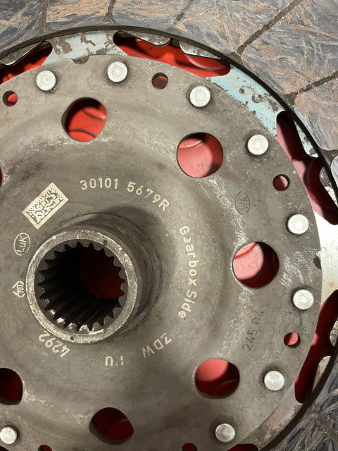 Renault Trafic/Vauxhall Vivaro/Nissan Primastar CLUTCH KIT SET (FLYWHEEL,PRESSURE PLATE,CLUTCH LINING) 2014-2019 1.6D P/Ns 302052965R/123107183R/301015679R