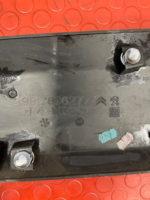 Citroen Berlingo/Vauxhall Combo/Peugeot Partner/Proace City DOOR MOULDING FRONT DRIVER SIDE 2019-2024  P/N 9817696277